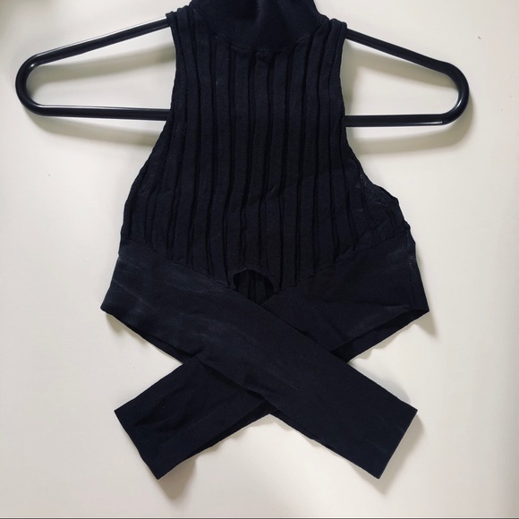 ZARA Crossover crop top - Picture 3 of 4